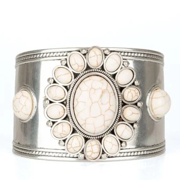 Paparazzi Room to Roam White Cuff Bracelet - Picture 1 of 1